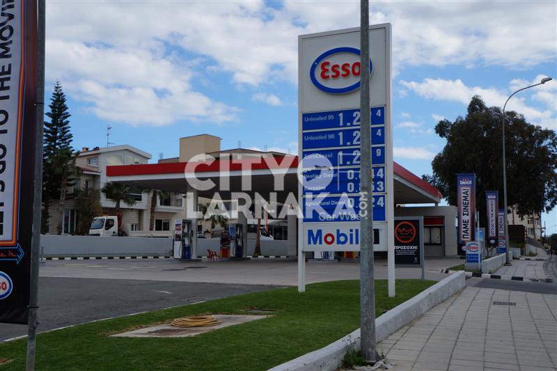 Esso2