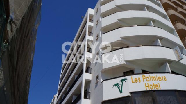 Les-Palmiers-Hotel