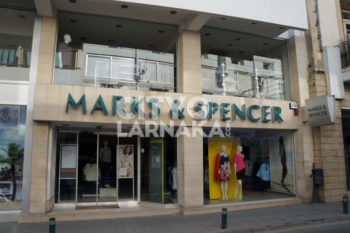 Marks-Spencer
